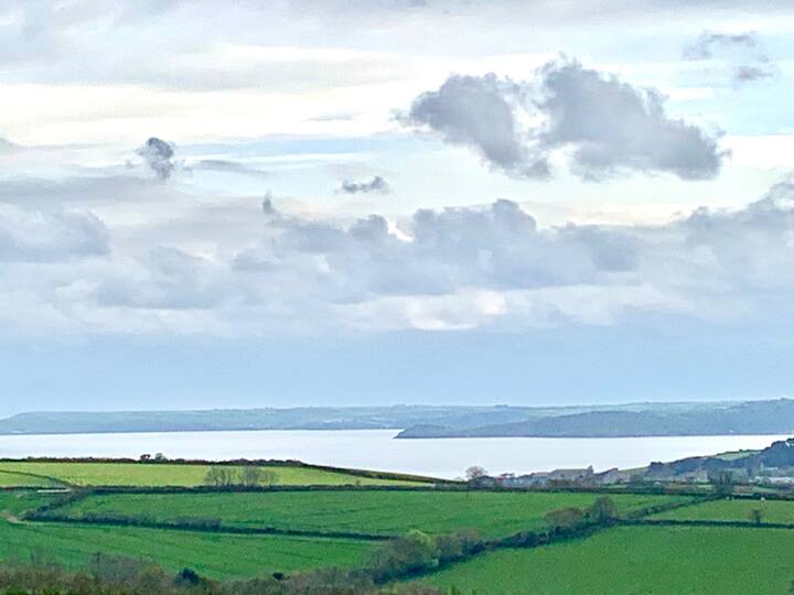 Fowey. Cute Cottage Near Sea & Village. Sleeps 4. - Fowey