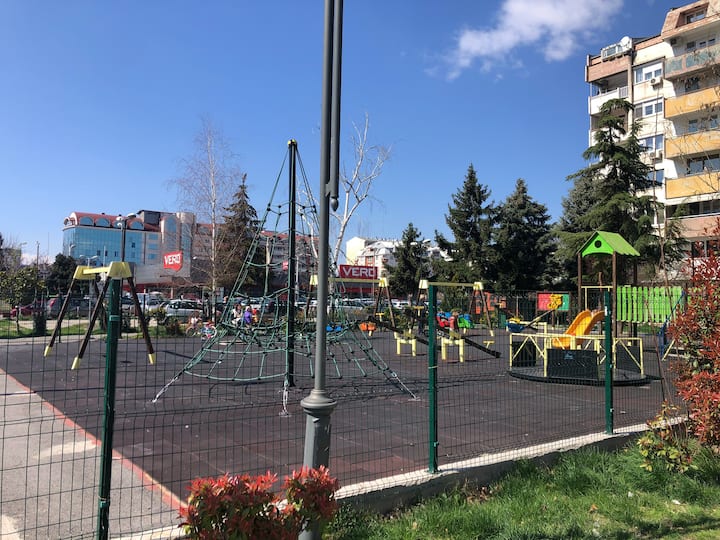 Skopje Apartment Near Centar-parking & Fast Wi-fi - Skopje
