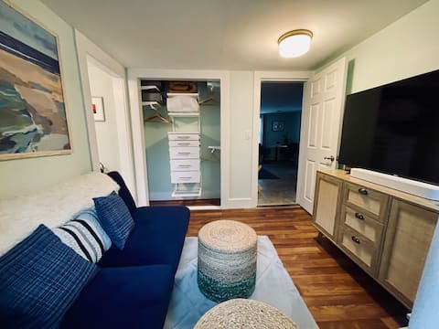 Top performing Airbnb: Seaside Getaway - Ocean Views in Beverly