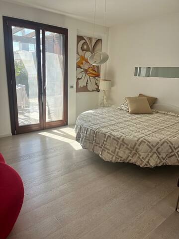 Balena Blue Home luxury gallery image 4