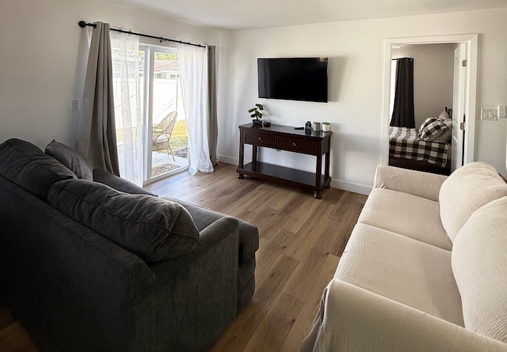 Cozy 2br - Minutes To Ft. Myers Beach - Fort Myers Beach, FL