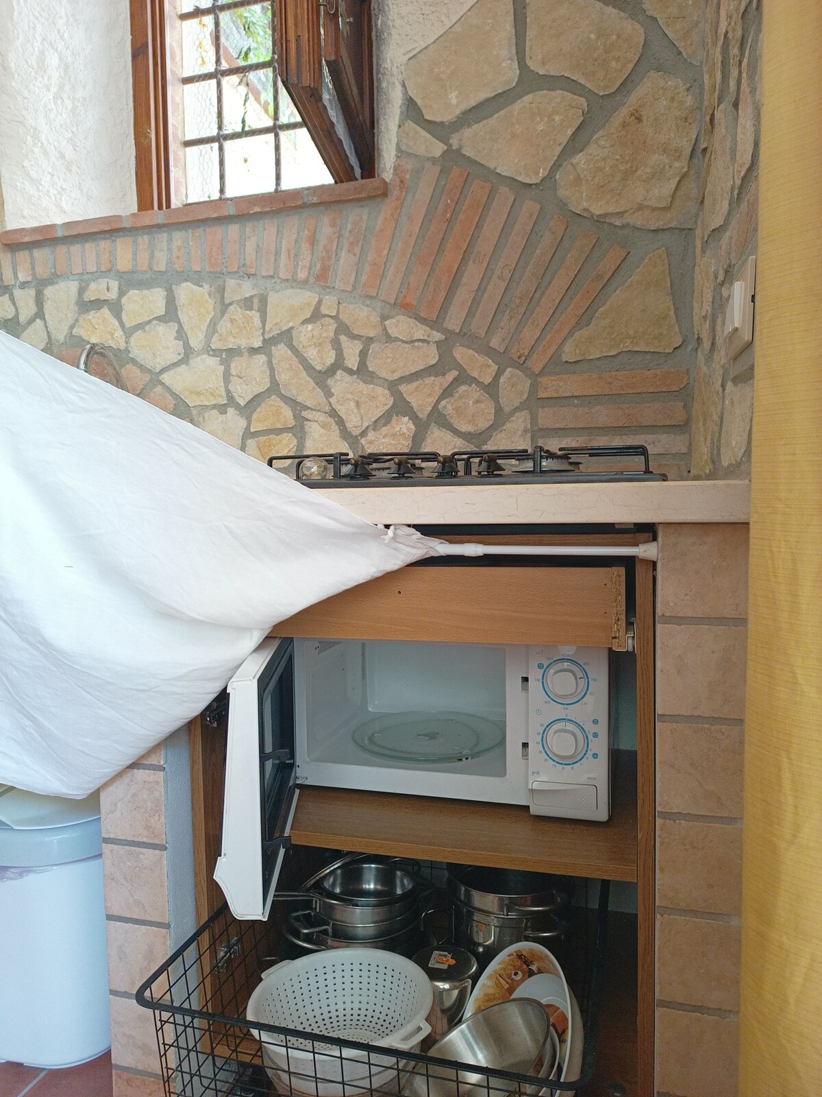 La Cantinetta Rustica - The Rustic Wine Cellar - Apartments for Rent in  Chianni, Toscana, Italy - Airbnb, image size:1200x1600