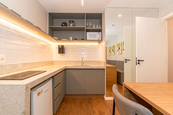 Flat Confortável Com Cozinha, Piscina E Academia - Brasilia
