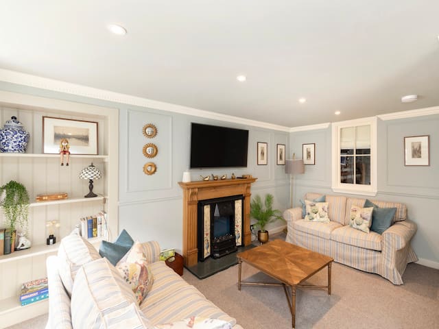 Luxury Old Town Flat on Iconic Royal Mile