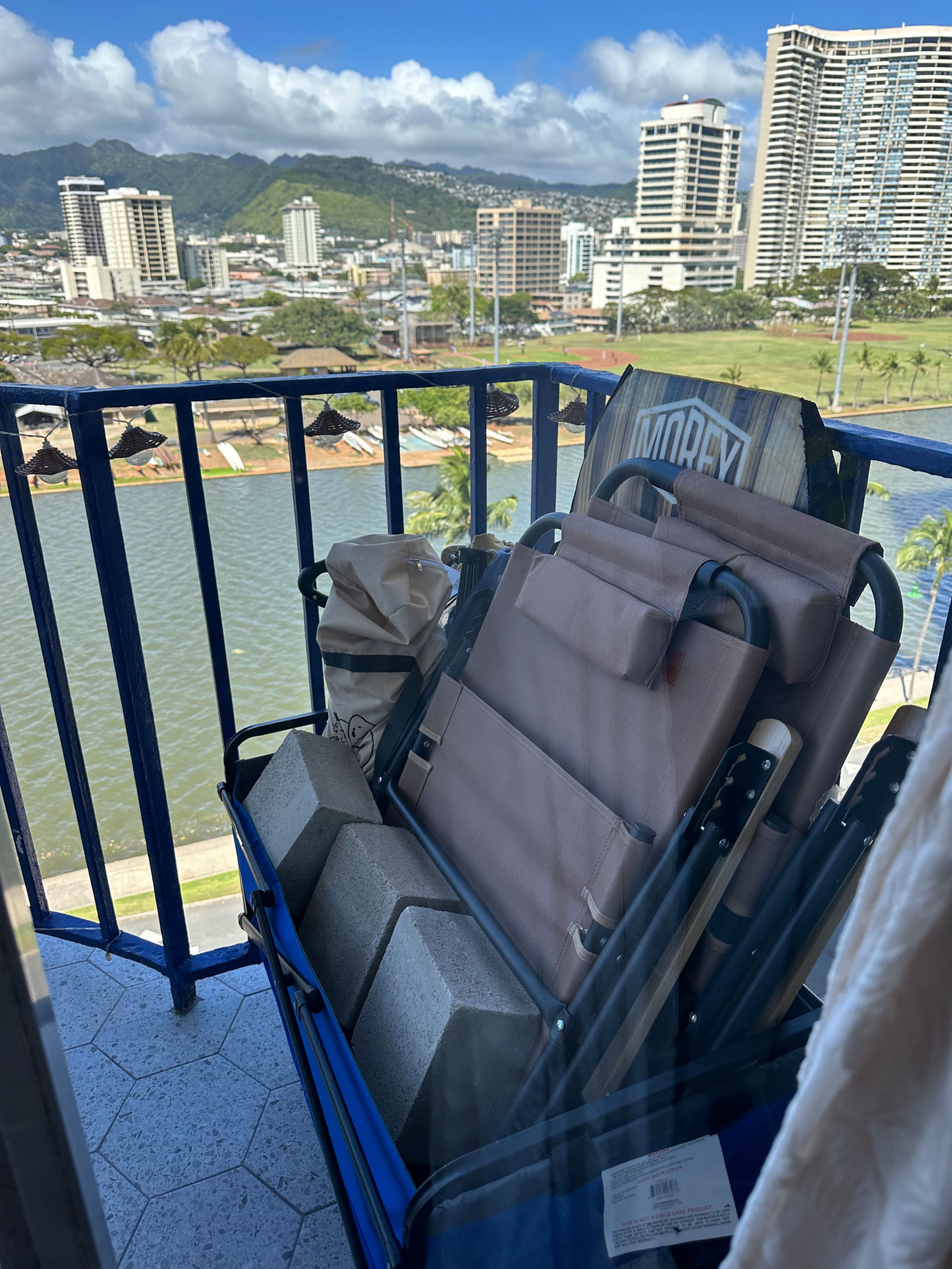 Aloha  Breeze Cozy  2brd Waikiki Parking View - Image 29