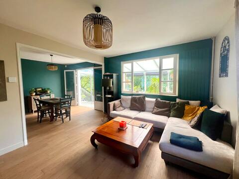 Charming quiet house with garden and parking