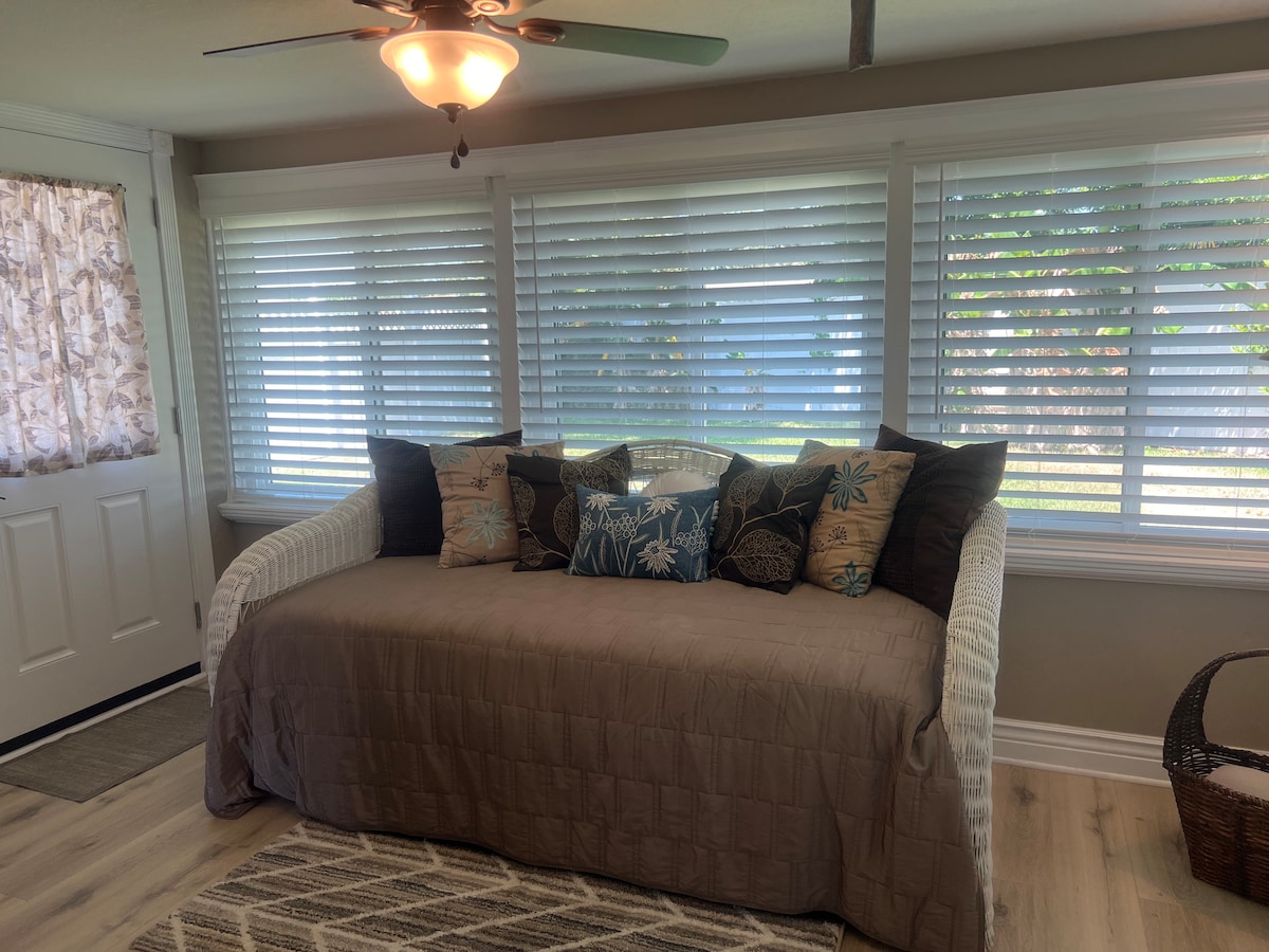 Seaside Bungalow