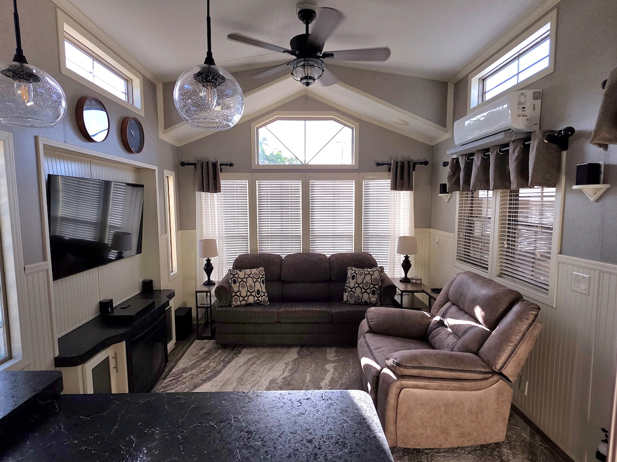 Top performing Airbnb: Peaceful Melbourne Beach Tiny Home | Heated Pool in Melbourne Beach