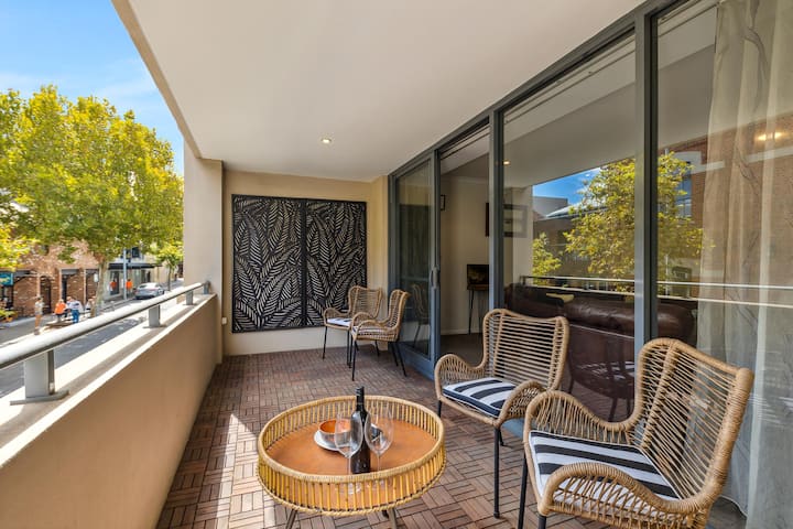 Heart of Fremantle · Heritage Charm · 2 Car Bays