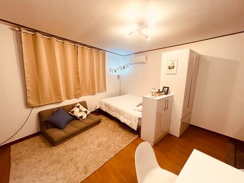JIN house