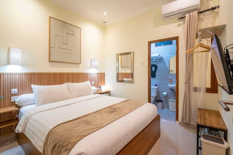 Pool 6 BR Prambanan | 18 Tamu | Connect Siji Nayan