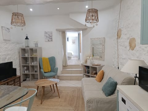 Top Airbnb: Apartment in the heart of the village à Valbonne