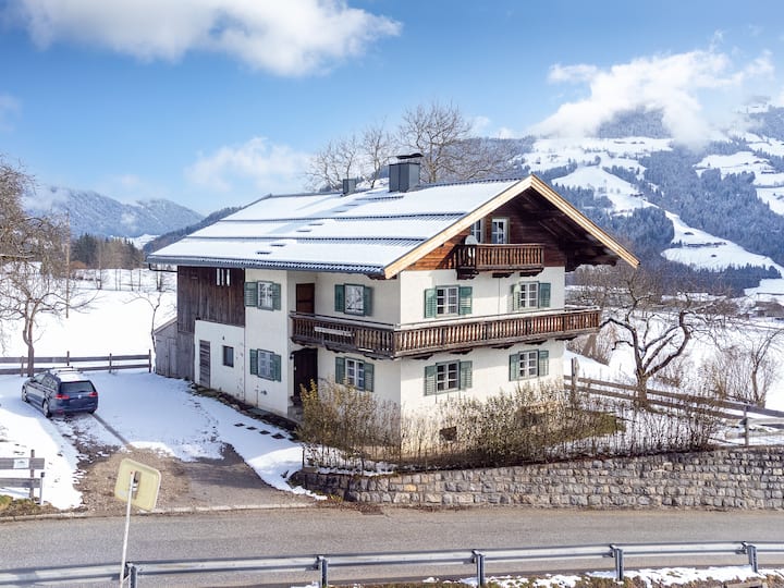 Maison De Campagne Authentique Avec Belle Vue - Söll