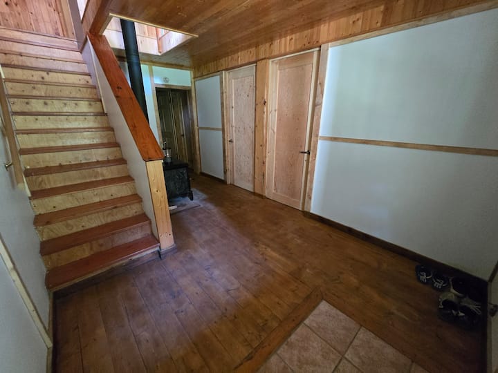 საძინებელი 2