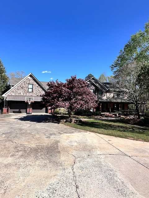 Lakehouse at Indigo Falls