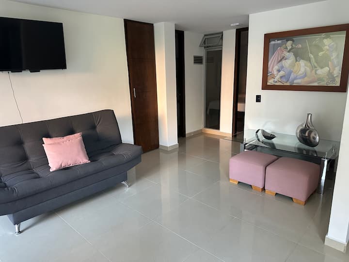 Acogedor Apto 2 Habitaciones En Laureles, Medellin - Medellín
