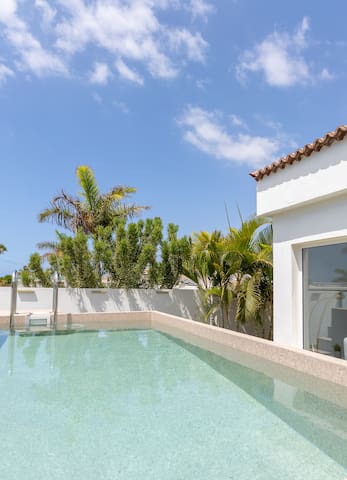 B&L Services Tenerife managed Airbnb listing 2
