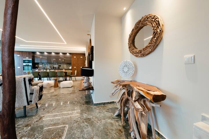 Villa Bali Lisbon gallery image 5