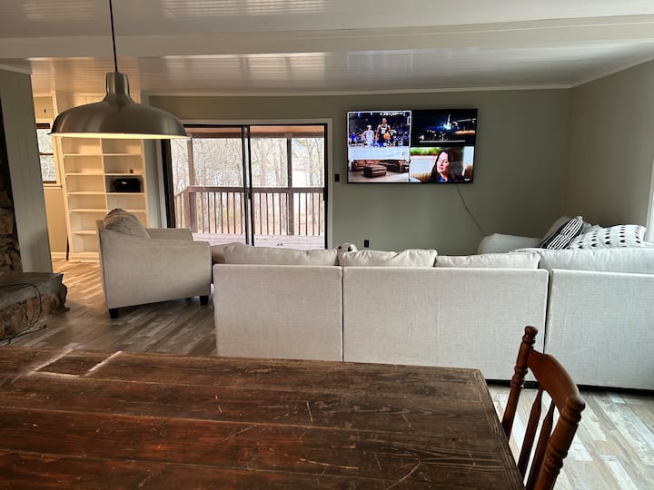 Greers Ferry Getaway - Heber Springs, AR