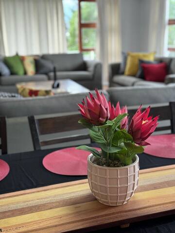 Big Beautiful Beach House, Hingo Lodge gallery image 2