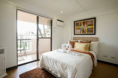 Moana Home in the HEART of Las Piñas!