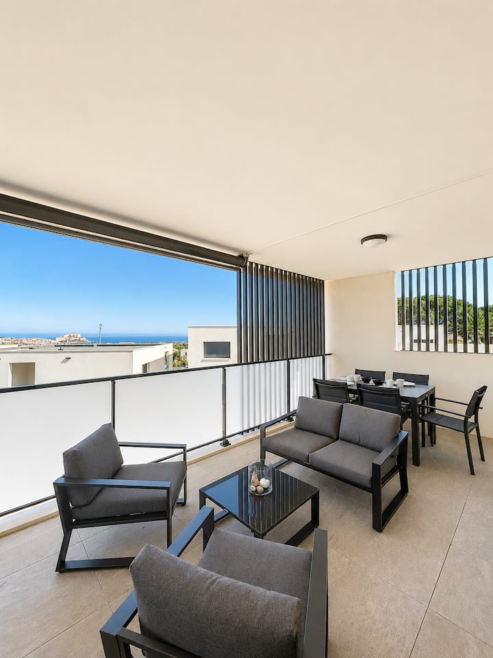 Appartement Calvi : Piscine, Vue Mer & Citadelle - Calvi
