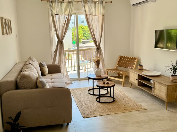 Luxury Two Bed Kato Pafos Flat - Paphos