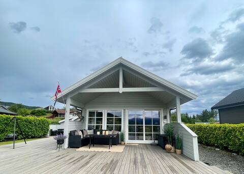 Idyllic and cozy sea cabin!