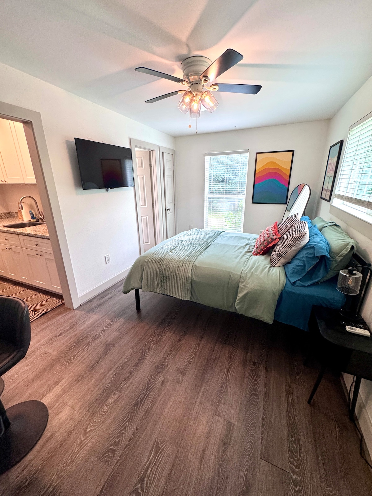 Mini Farm Getaway Studio