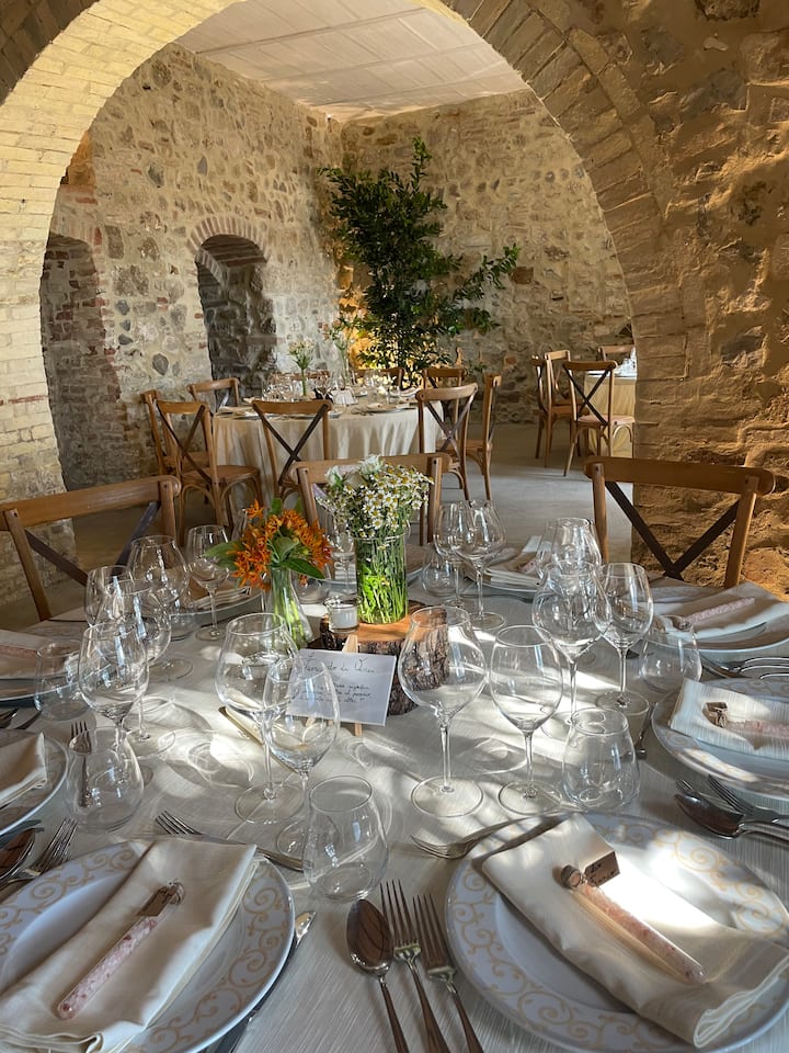 Location For Wedding In Tuscany - Volterra