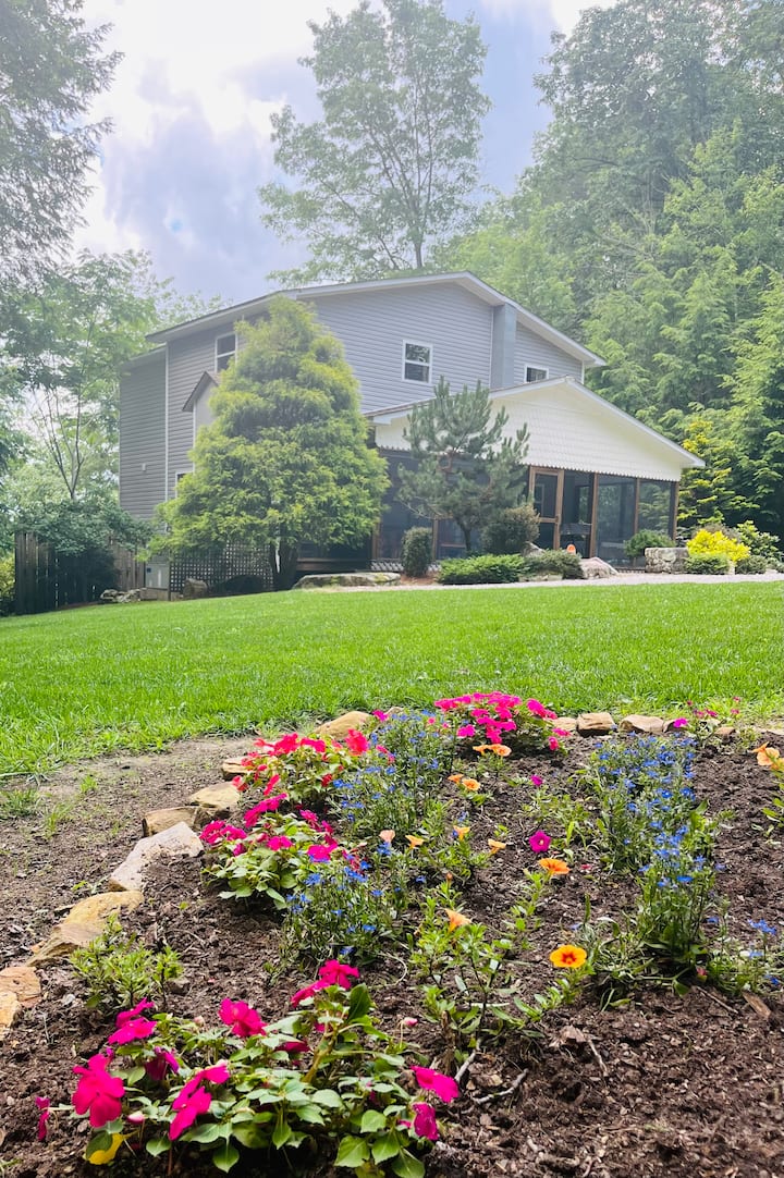 Stay ON a Waterfall—13 acres! Bluffs, deck, views!