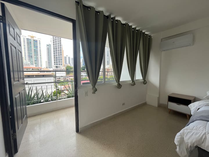 საძინებელი 4