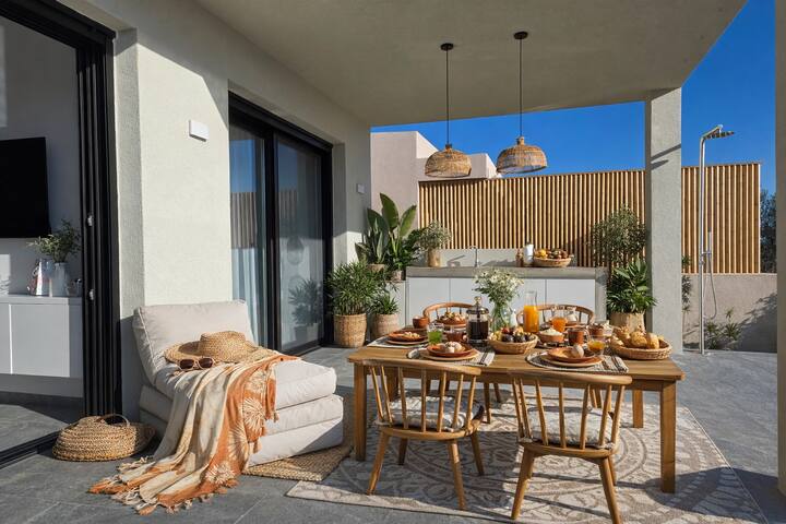Paleros Property Management managed Airbnb listing 2