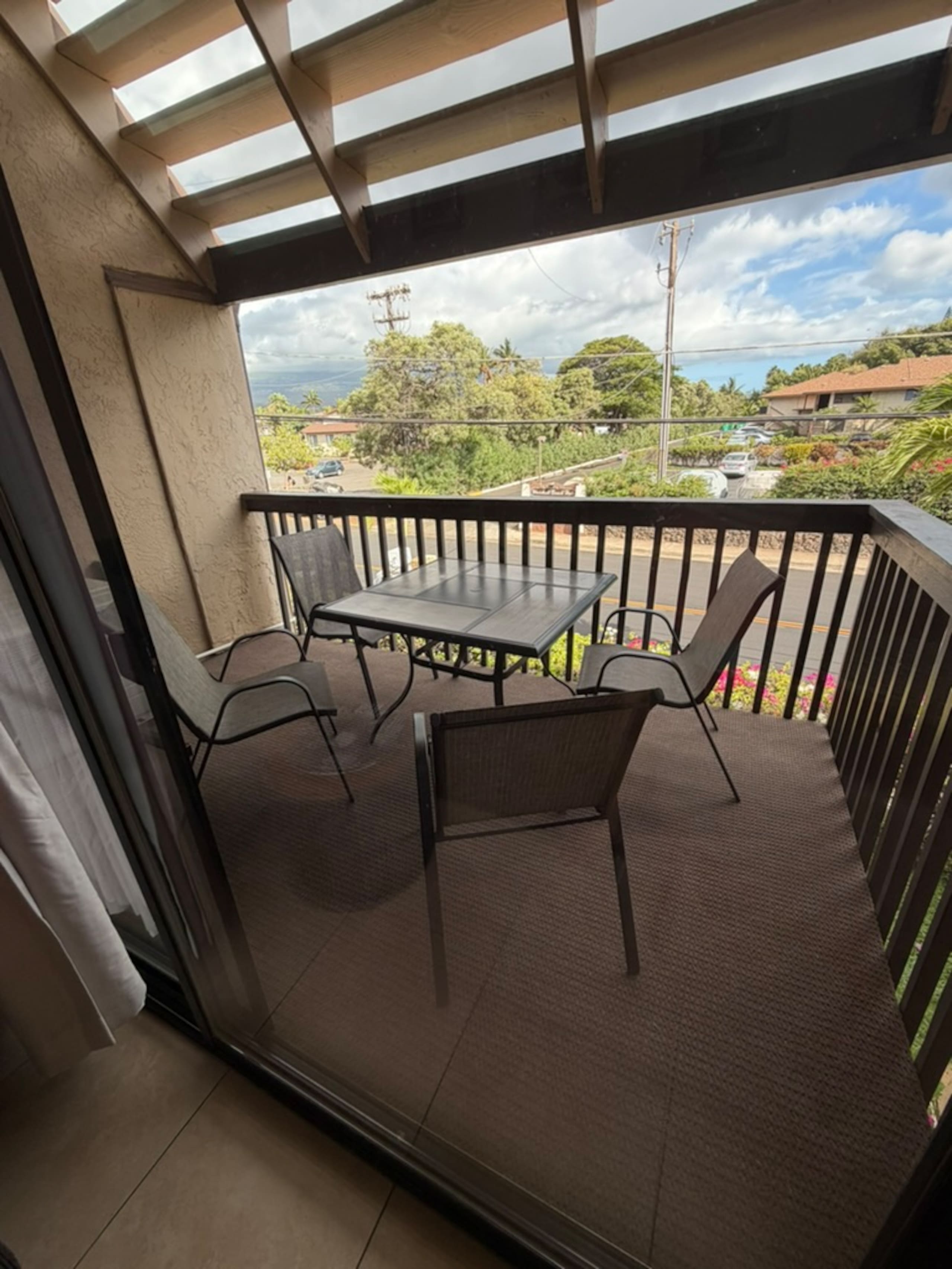 Condo in Kihei · ★4.82 · 2 bedrooms · 2 beds · 2 baths - Image 11