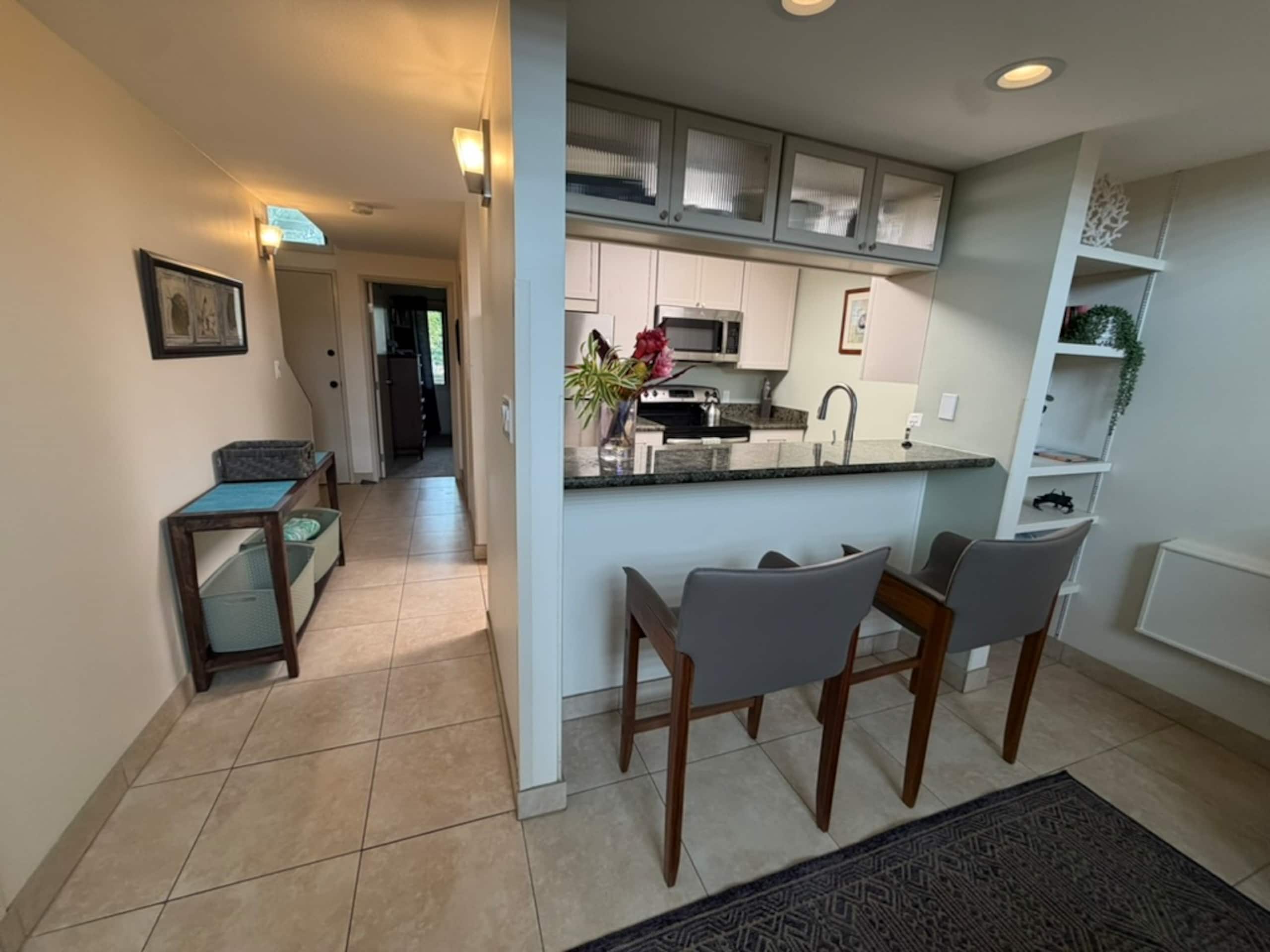 Condo in Kihei · ★4.82 · 2 bedrooms · 2 beds · 2 baths - Image 4