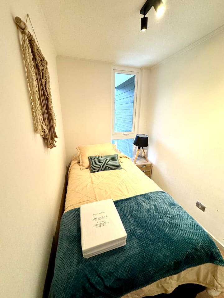 غرفة النوم 2