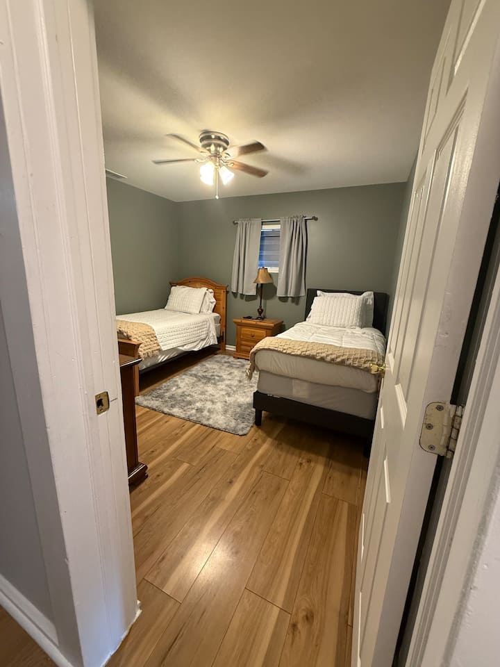 غرفة النوم 2