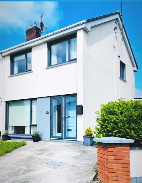 Spacious 3-Bedroom Home in Drogheda, Co. Louth!