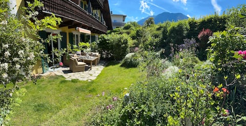 Apartment 5 with garden and sunny terrace