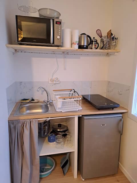 Successful Airbnb property: Studio 1 person Near Chézine in Saint Herblain