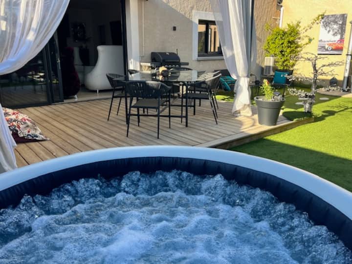 Maison Avec Jacuzzi Et Jardin à 8mn Du Centre. - L'Isle-sur-la-Sorgue