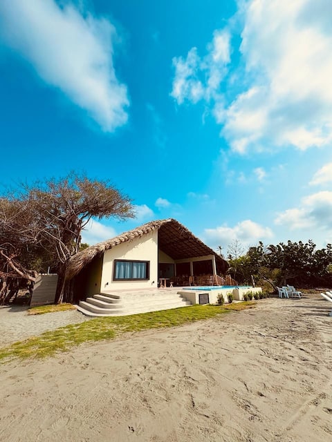 ubuntu beach house