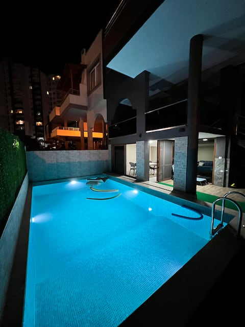 Duplex Luxury Villa with Pool