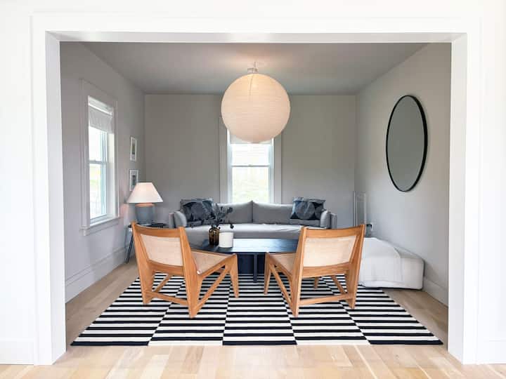 Cape House Retreat:
A Stroll Away From Beach - Hampton Bays, NY