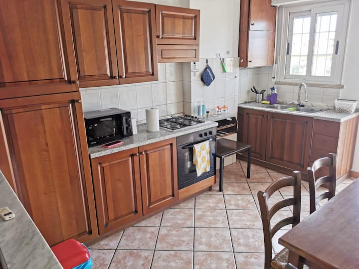 Don Bosco Home Near Metro A - Rome Ciampino Airport (CIA)