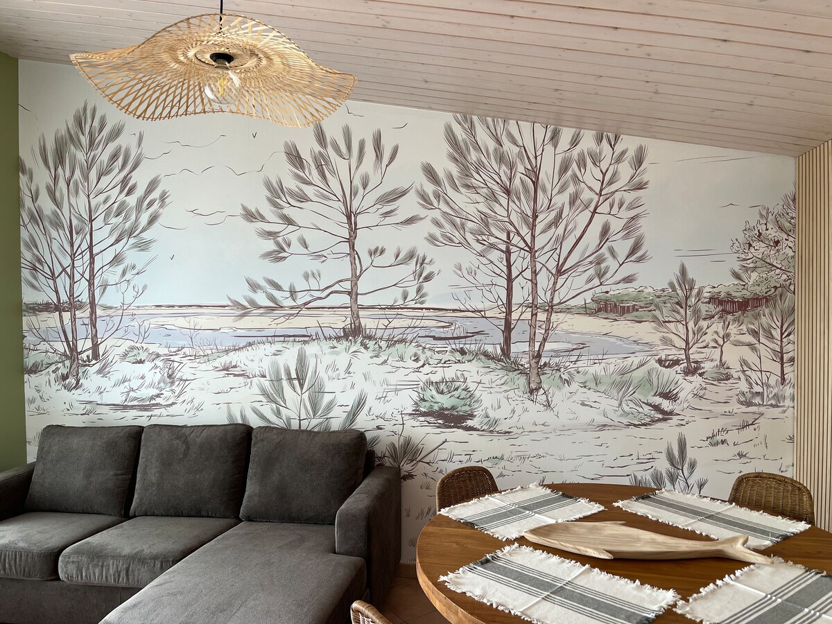 Top performing Airbnb: Vacation home in an oyster village in Talmont Saint Hilaire