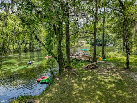 Paradise on the Rainbow River