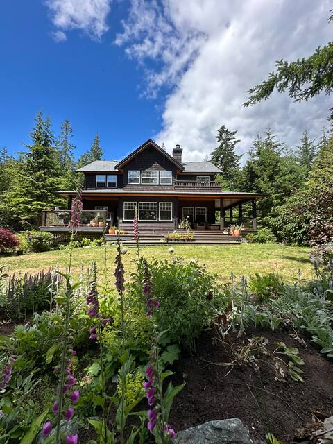 Sweet Salal Guest House