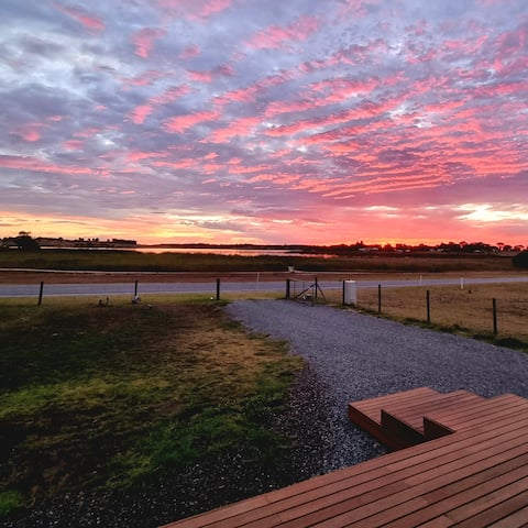 Banksia Lakeview Retreat- WIFI• PS4• Firepit•Toys