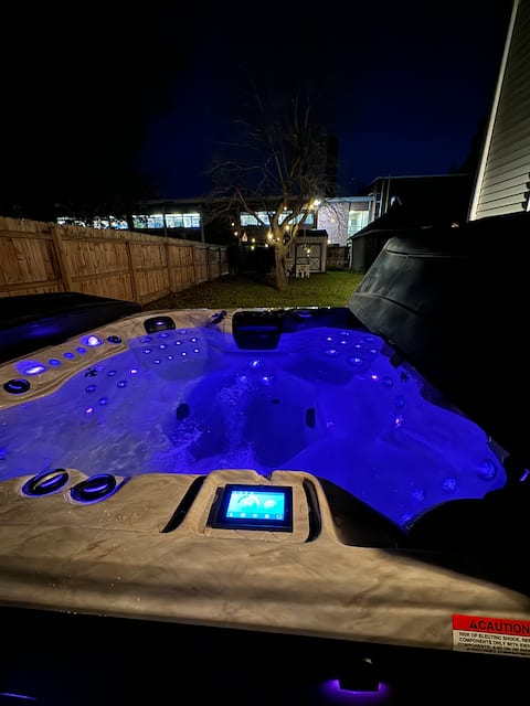 Lancaster Upper Suite